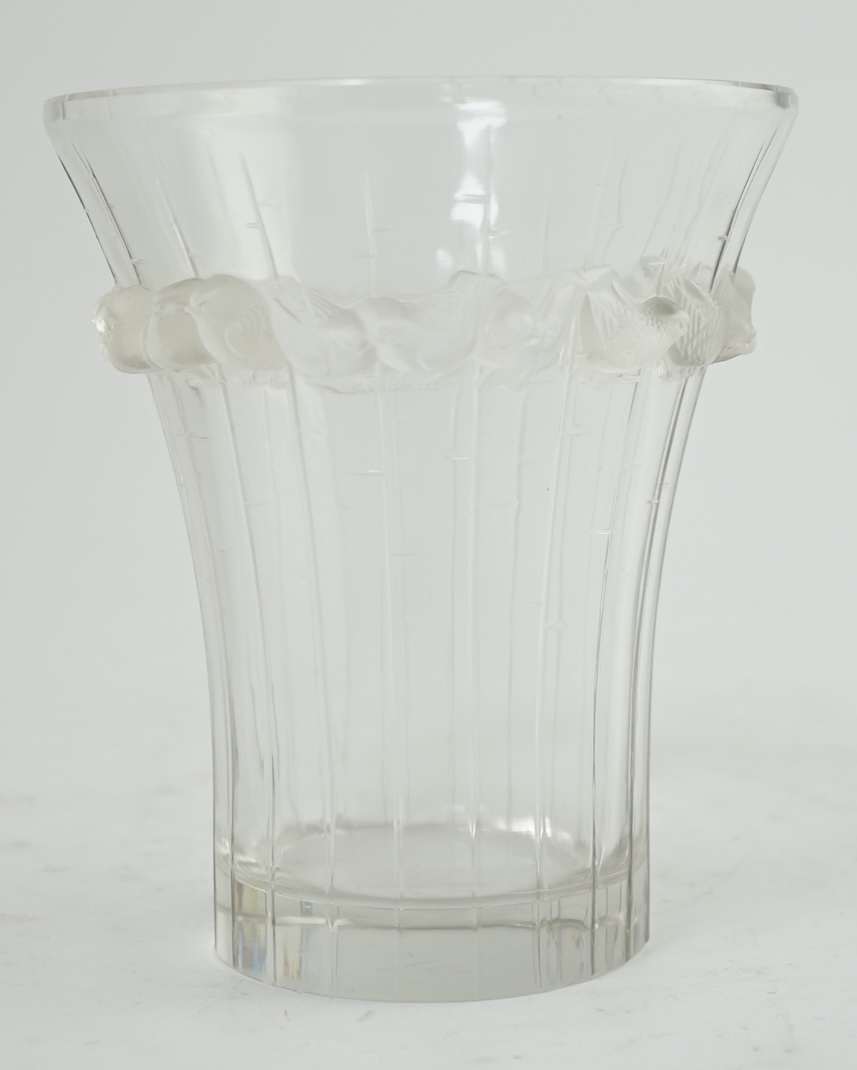 A Lalique Boulouris pattern vase